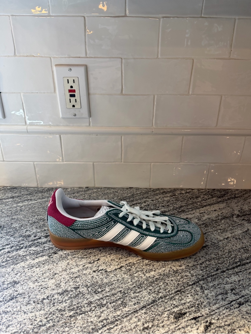 Sean Wotherspoon x Adidas Gazelle Indoor Green Hemp Size 10 - Picture 6 of 10